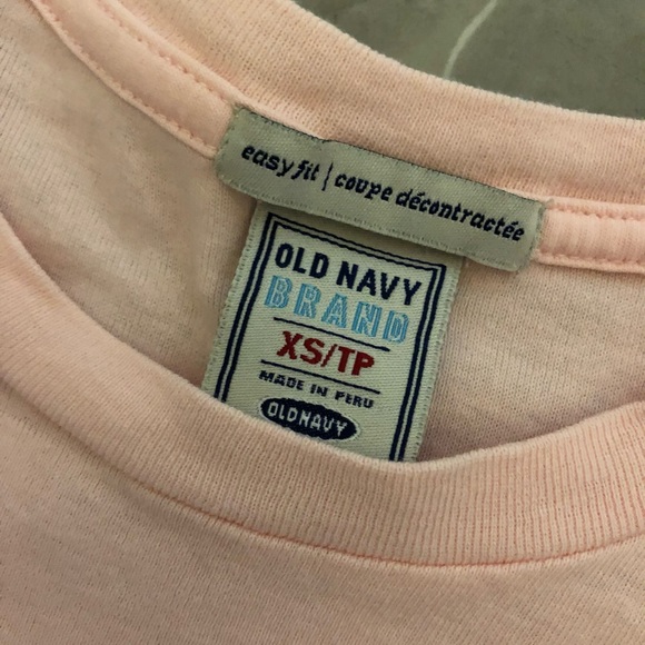 Great valentine gift! Old Navy woman’s T - Picture 2 of 2